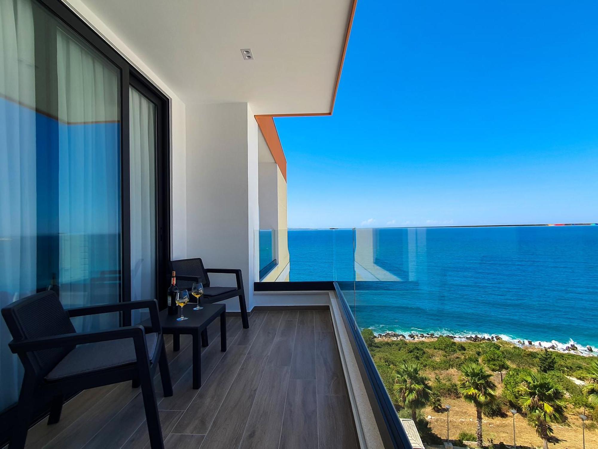 Lookout Apartments Саранда Экстерьер фото